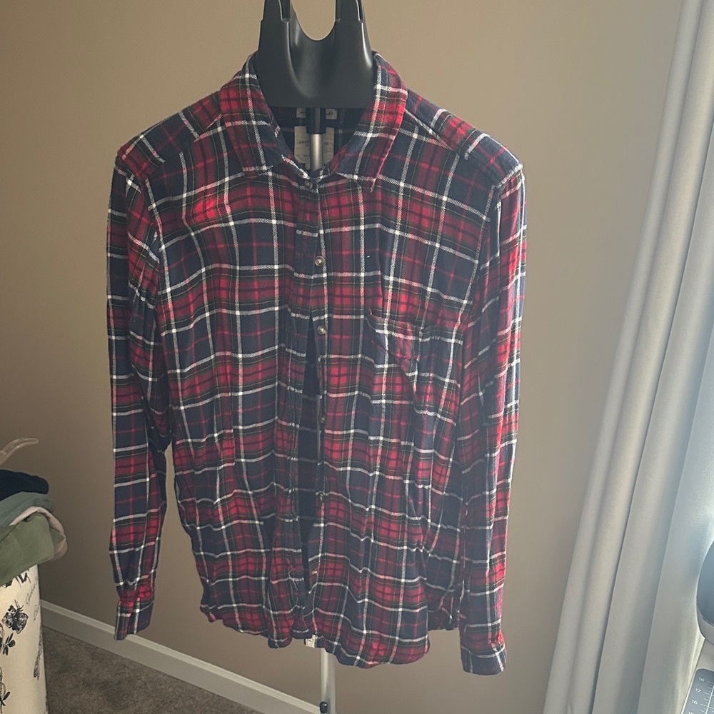 American Eagle Outfitters Red and Black Plaid Flannel Shirt